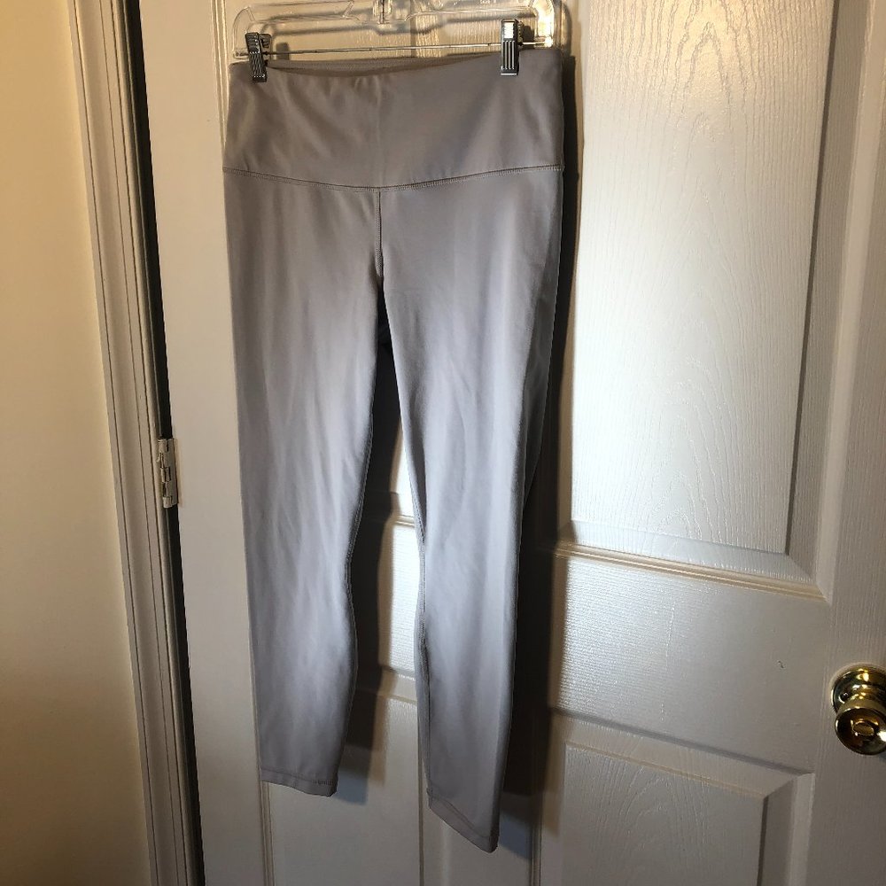 Yogalicious women gray pearl capris, L